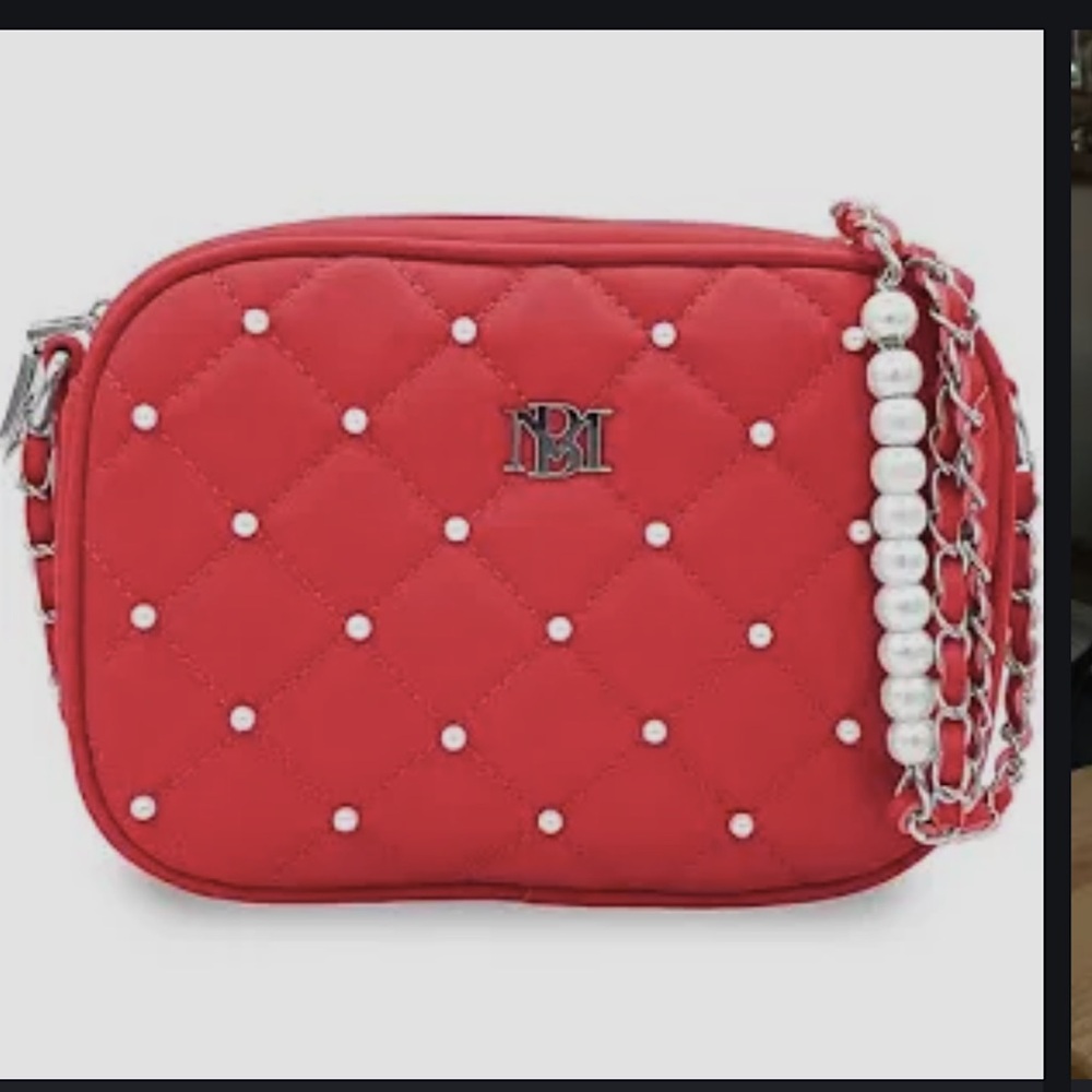 Brand New BADGLEY MISCHKE PURSE CROSSBODY DIAMONND QUILTED DARK RED